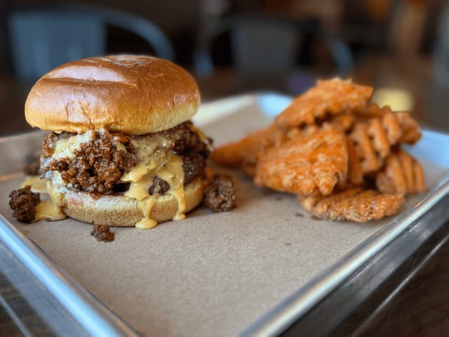 Chili Cheese Burger.