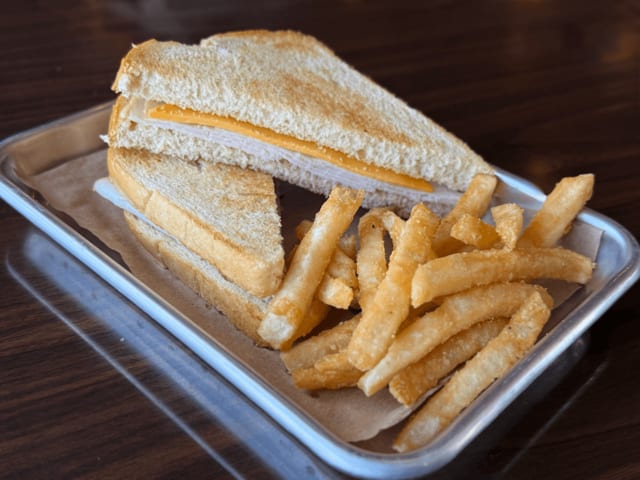 Kid’s Turkey Sandwich.