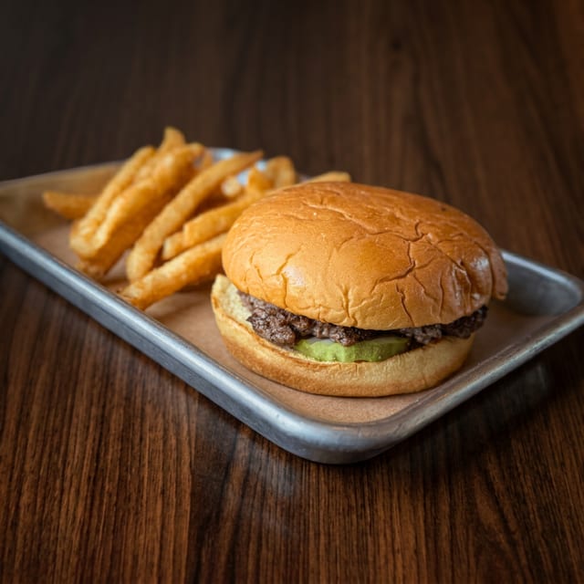 Kid’s Hamburger.